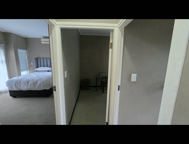 2 BEDROOM APARTMENT TO LET IN PALM LAKES ESTATE